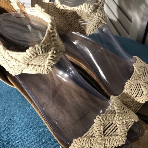 Lucky Brand Wedge Sandal Boho-Chic Macramé Strap Back Zipper Closure Cream 8.5 - Picture 10 of 13